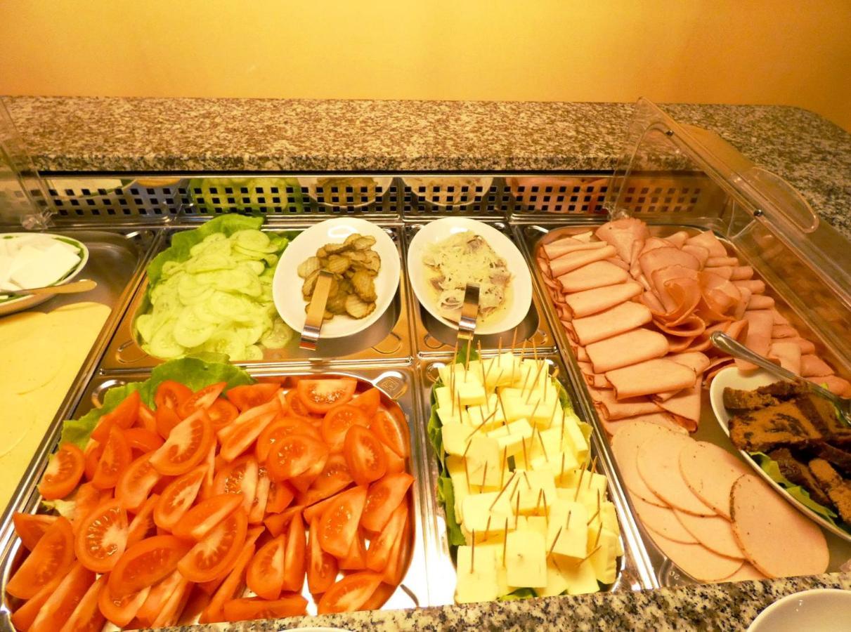 Aparthotel Adler คราคูฟ ภายนอก รูปภาพ