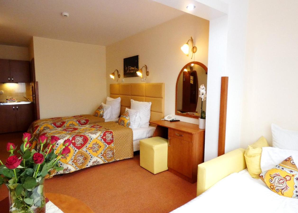 Aparthotel Adler คราคูฟ ภายนอก รูปภาพ