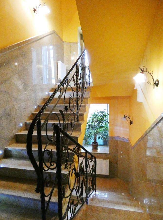 Aparthotel Adler คราคูฟ ภายนอก รูปภาพ